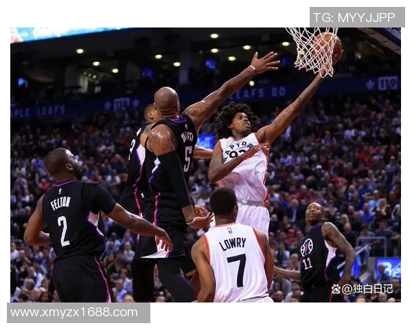 字母哥愤怒撕球衣雄鹿惨败后更衣室内冲突不断引发热议 字母哥愤怒撕球衣雄鹿惨败后更衣室内冲突不断引发热议