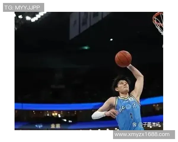 曾凡博崭露头角引发关注球场表现与未来发展潜力分析