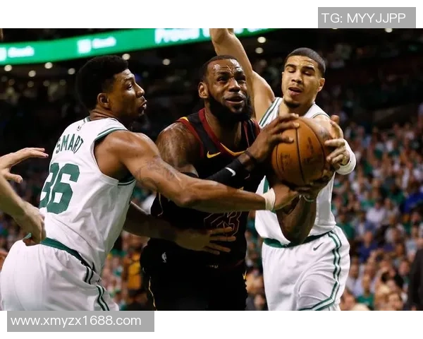 鹈鹕队与凯尔特人激战正酣球迷期待精彩对决与精彩瞬间